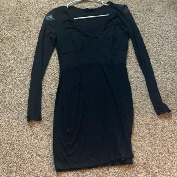 Dresses & Skirts - Elegant Black Long Sleeve Dress